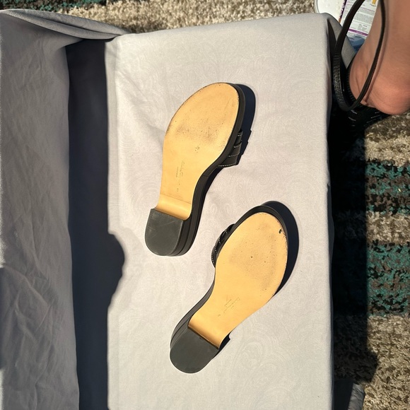 Almost new. Salvadore Ferragamo slides open toe sandal. - Picture 11 of 11